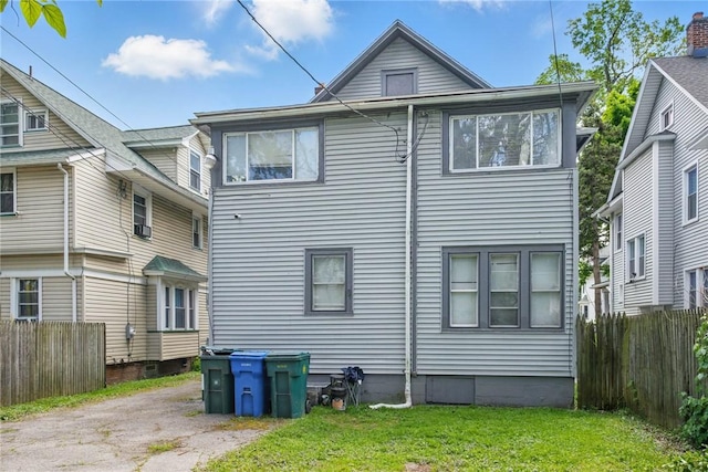 118 Electric Ave, Rochester, NY 14613 - view of back of house