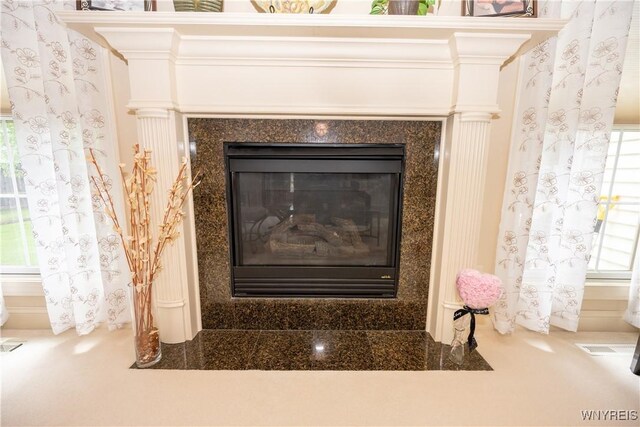 5067 William St, Lancaster, NY 14086 - detailed view of a fireplace with flush hearth