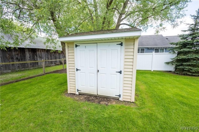 5067 William St, Lancaster, NY 14086 - view of shed