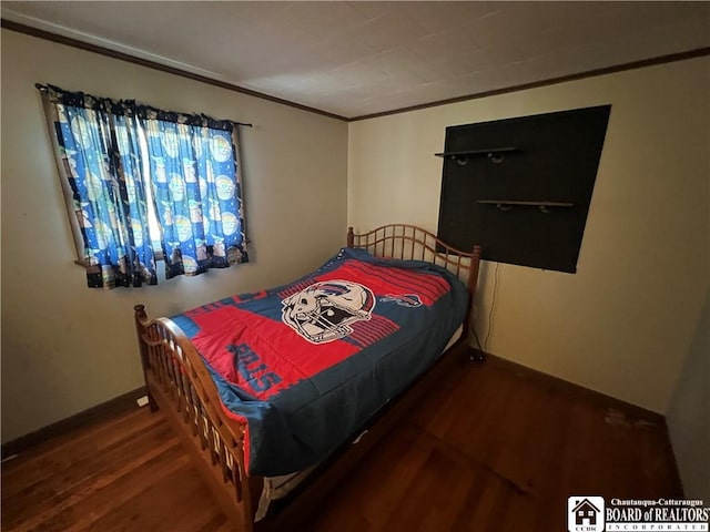 319 Ericsson Rd, Poland, NY 14747 - bedroom featuring wood finished floors and crown molding