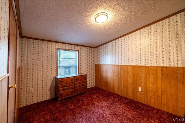 1572 County Route 6, Volney, NY 13069 - carpeted spare room featuring crown molding, a textured ceiling, and wallpapered walls
