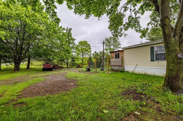 1572 County Route 6, Volney, NY 13069 - view of grassy yard