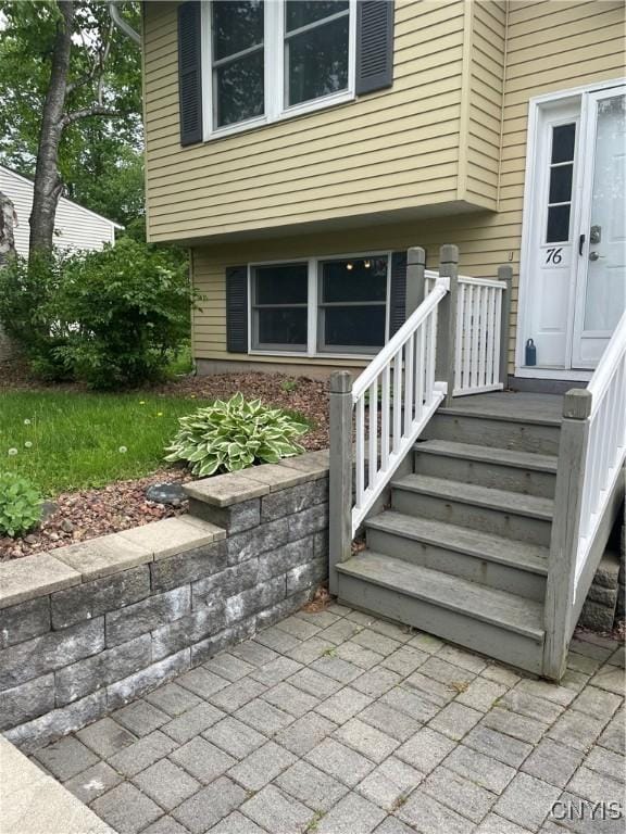 76 Windebank Ln, Manlius, NY 13116 - view of entrance to property