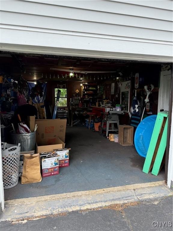 41 Young Ave, New Hartford, NY 13417 - view of garage