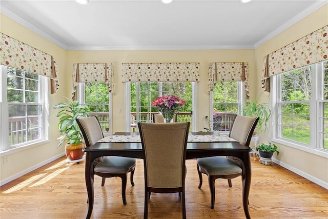 1619 Five Mile Ln Rd, Penfield, NY 14526 - dining space with plenty of natural light, baseboards, light wood-type flooring, ornamental molding, and recessed lighting