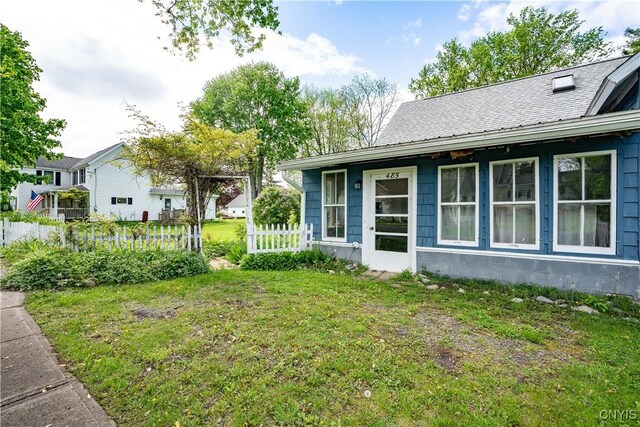 485 E Joseph St, Cape Vincent, NY 13618 - view of yard