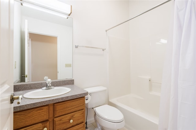 15 Stag Creek Trl, Clarkson, NY 14420 - bathroom with toilet, vanity, and shower / bath combo with shower curtain