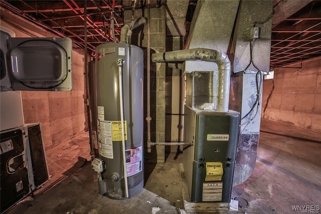 417 24th St, Niagara Falls, NY 14303 - utility room with water heater