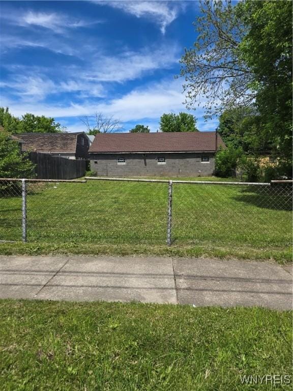 1748 Ashland Ave, Niagara Falls, NY 14301