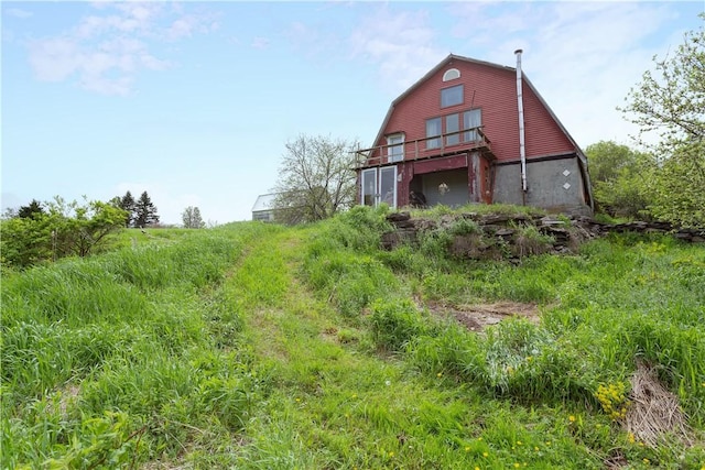 278 Taylor Rd, Jefferson, NY 12167 - view of side of property with a gambrel roof