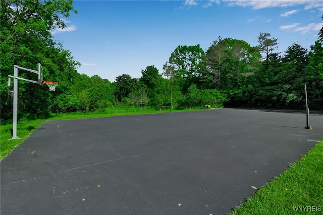 591 Girdle Rd, Elma, NY 14052 - view of sport court with community basketball court