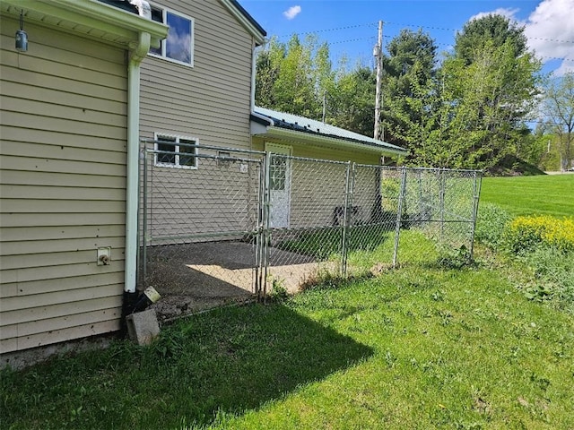 4636 Kirkwood Rd, Cohocton, NY 14826 - view of side of property with a gate