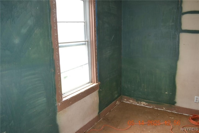 118 Laurel St, Ridgeway, NY 14103 - view of empty room