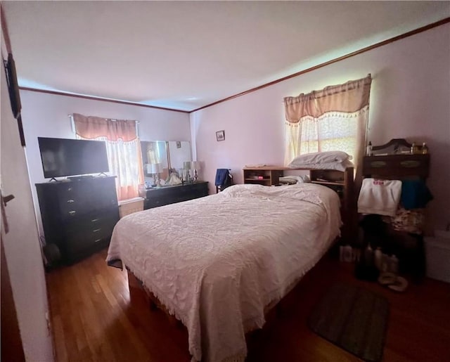 8 Birch St, Oneonta-City, NY 13820 - bedroom with wood finished floors and crown molding