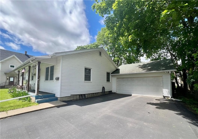 8 Birch St, Oneonta-City, NY 13820 - view of side of property featuring driveway