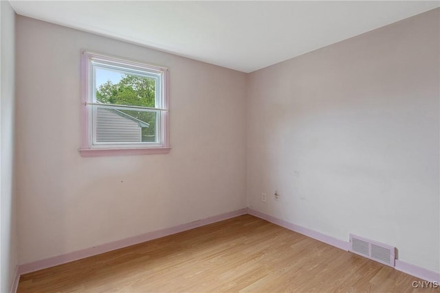112 Vanida Dr, Camillus, NY 13031 - unfurnished room with light wood-type flooring and baseboards