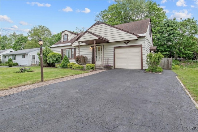 112 Vanida Dr, Camillus, NY 13031 - view of front facade featuring an attached garage and driveway