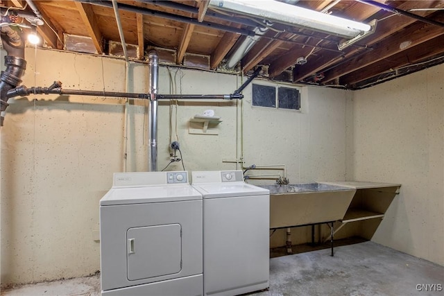 112 Vanida Dr, Camillus, NY 13031 - laundry area featuring washer and clothes dryer