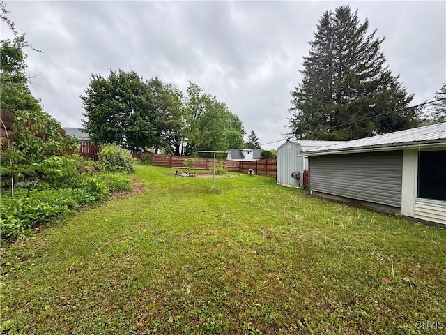 411 Hamilton St, Rome-Inside, NY 13440 - view of yard