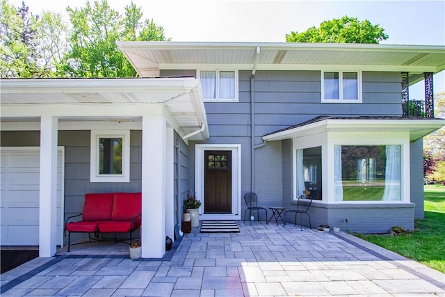 1 Creekside Ln, Pittsford, NY 14618 - view of front of property