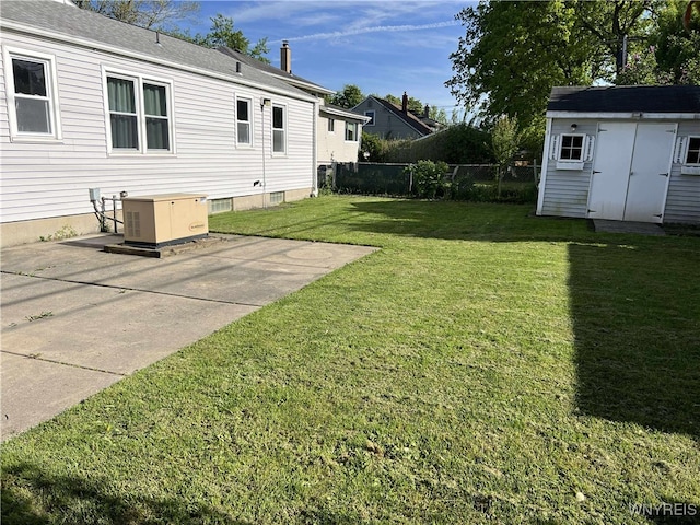 90 Nadon Pl, Tonawanda-Town, NY 14150 - view of yard featuring a patio