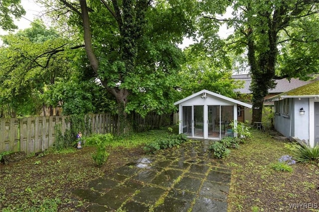 2884 Main St, Buffalo, NY 14214 - view of yard with a sunroom