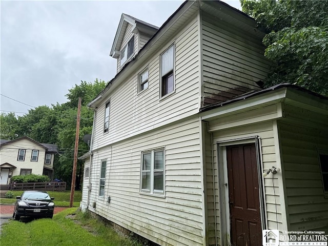 11 Price St, Jamestown, NY 14701 - photo 3
