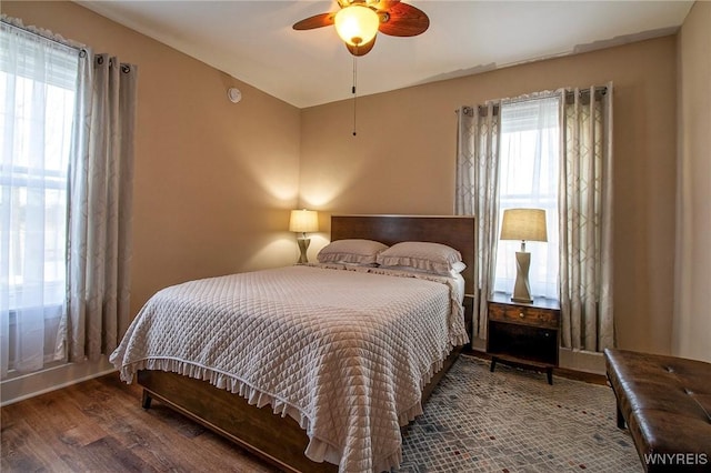 624 Buffalo Ave, Niagara Falls, NY 14303 - bedroom featuring wood finished floors and a ceiling fan