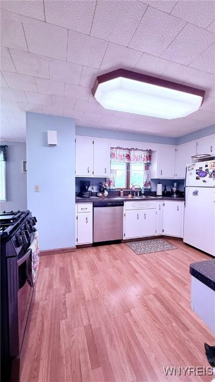 2305 Lockport Rd, Wheatfield, NY 14132