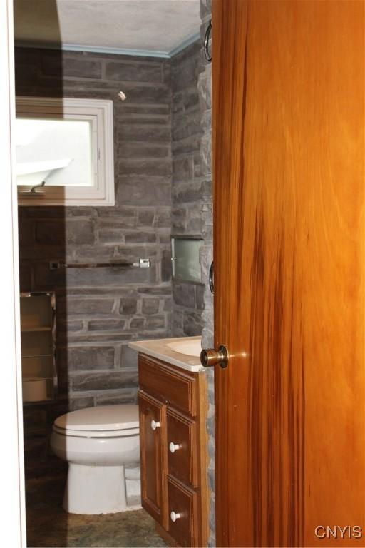 7 Catlin Ave, Paris, NY 13456 - half bath featuring vanity and toilet
