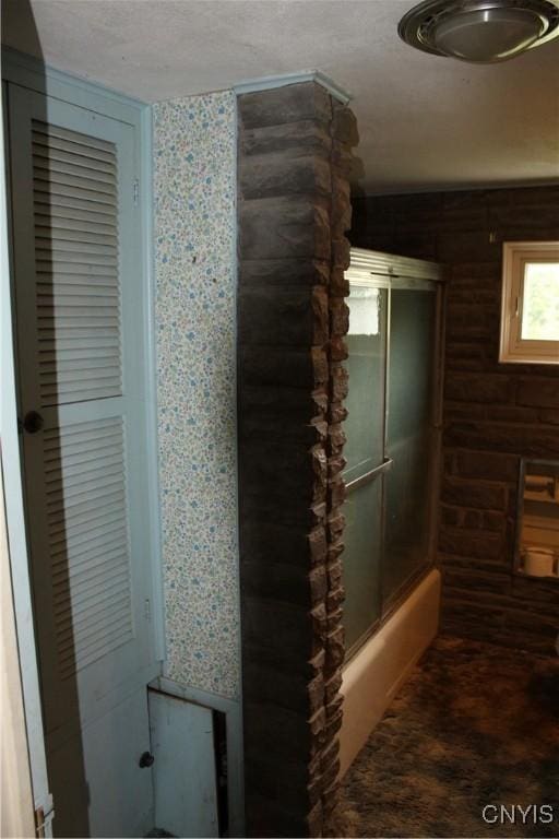 7 Catlin Ave, Paris, NY 13456 - bathroom featuring wallpapered walls and a textured ceiling