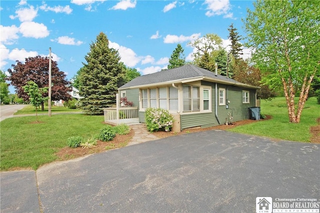 178 W Main St, Westfield, NY 14787 - view of front of property featuring a front lawn