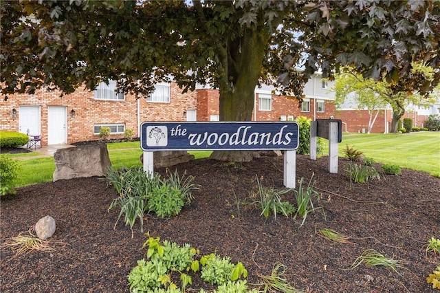 275 Owens Rd Unit 115, Sweden, NY 14420 - community / neighborhood sign featuring a yard