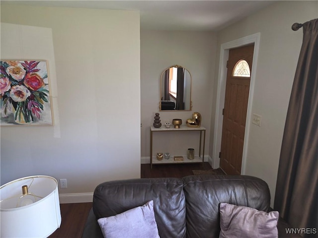 3508 Warner Dr, Grand Island, NY 14072 - living room featuring wood finished floors and baseboards