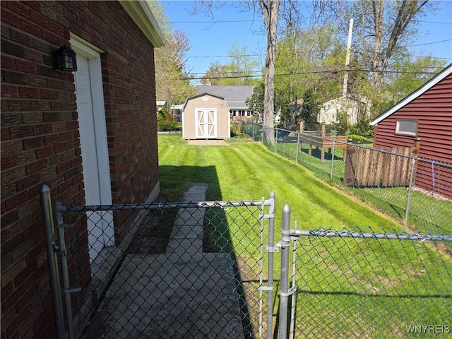 3508 Warner Dr, Grand Island, NY 14072 - view of yard featuring a gate