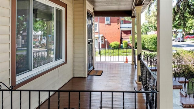 54 Meech Ave, Buffalo, NY 14208 - view of porch