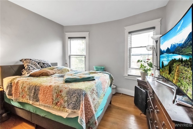 75 N Park Ave, Buffalo, NY 14216 - bedroom with wood finished floors and baseboards