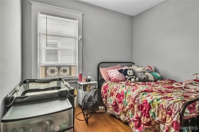 75 N Park Ave, Buffalo, NY 14216 - bedroom featuring wood finished floors