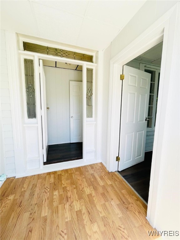28 Boyd St, Buffalo, NY 14213 - spare room with light wood finished floors