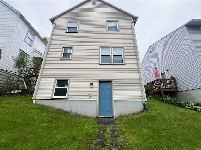 441 Center St, Geddes, NY 13209 - back of house featuring a yard