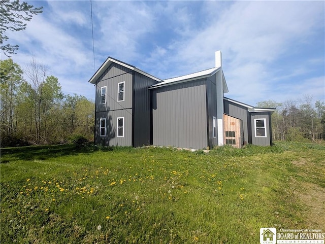 132 Kipp St, Sherman, NY 14781 - view of side of property featuring an outdoor structure, a pole building, and a yard
