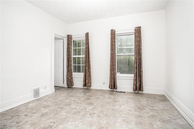 189 5th St, Rochester, NY 14605 - unfurnished room featuring baseboards
