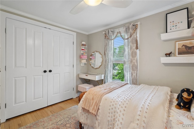 34-36 Hamilton Ave, Auburn, NY 13021 - bedroom featuring wood finished floors, crown molding, a closet, and a ceiling fan