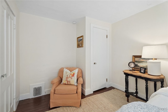 34-36 Hamilton Ave, Auburn, NY 13021 - bedroom featuring wood finished floors and baseboards