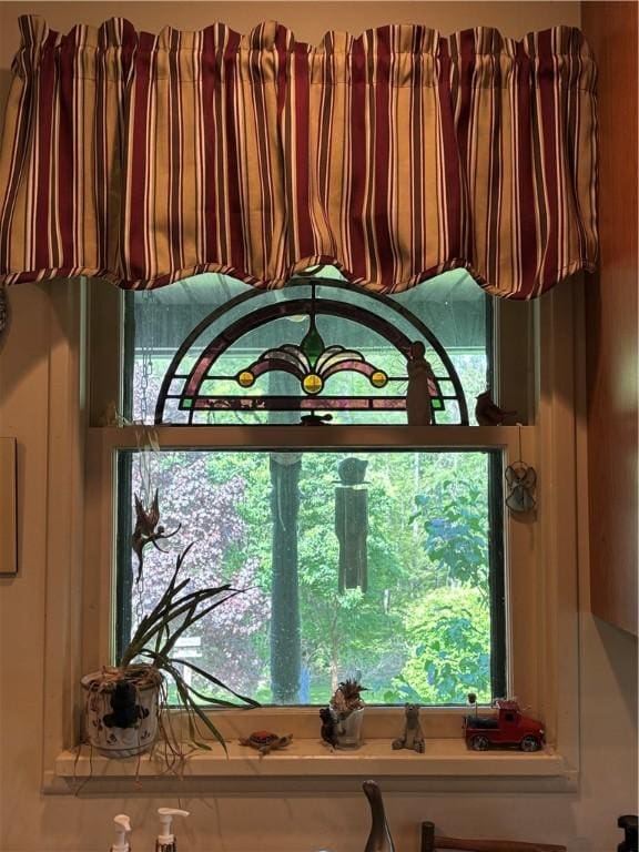 21 Curtis Rd, Hamilton, PA 16333 - detailed view