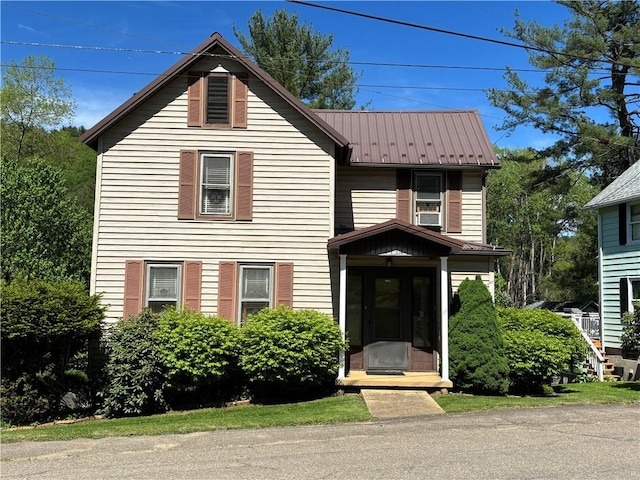 21 Curtis Rd, Hamilton, PA 16333 - traditional-style home with metal roof