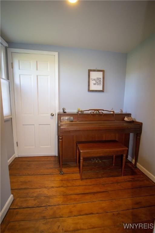 4748 Thrall Rd, Cambria, NY 14094 - hallway with wood finished floors and baseboards