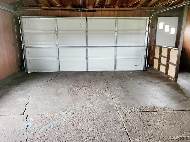 146 Lou Ann Dr, Cheektowaga, NY 14043 - view of garage
