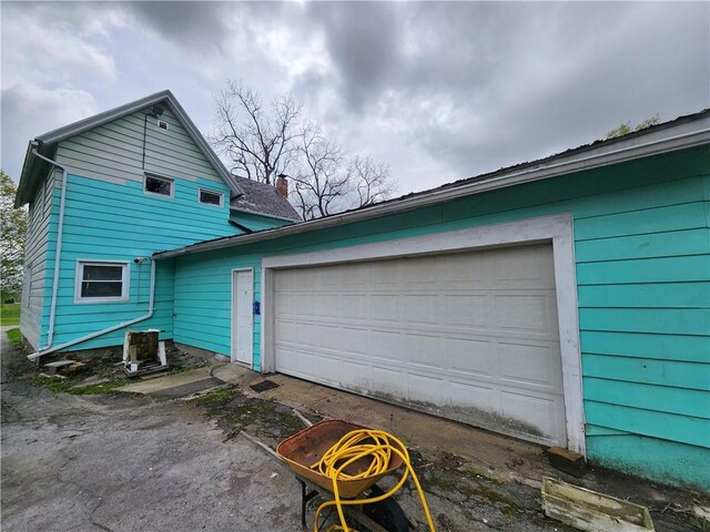 98 Gardeau St, Perry, NY 14530 - view of garage