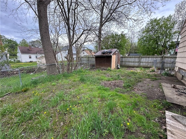 104 Newcomb St, Rochester, NY 14609 - view of fenced backyard